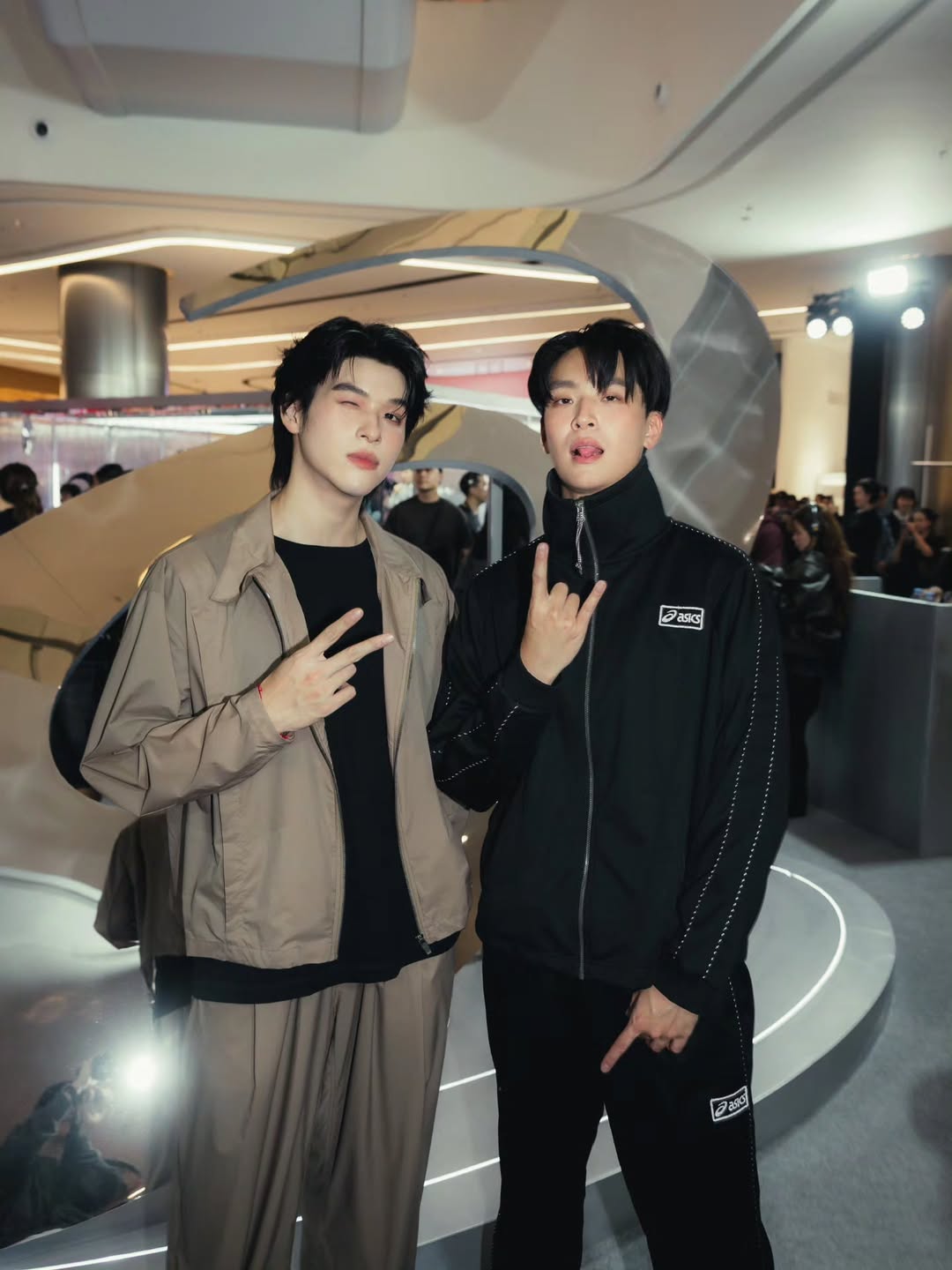 สกาย - วงศ์รวี นทีธร