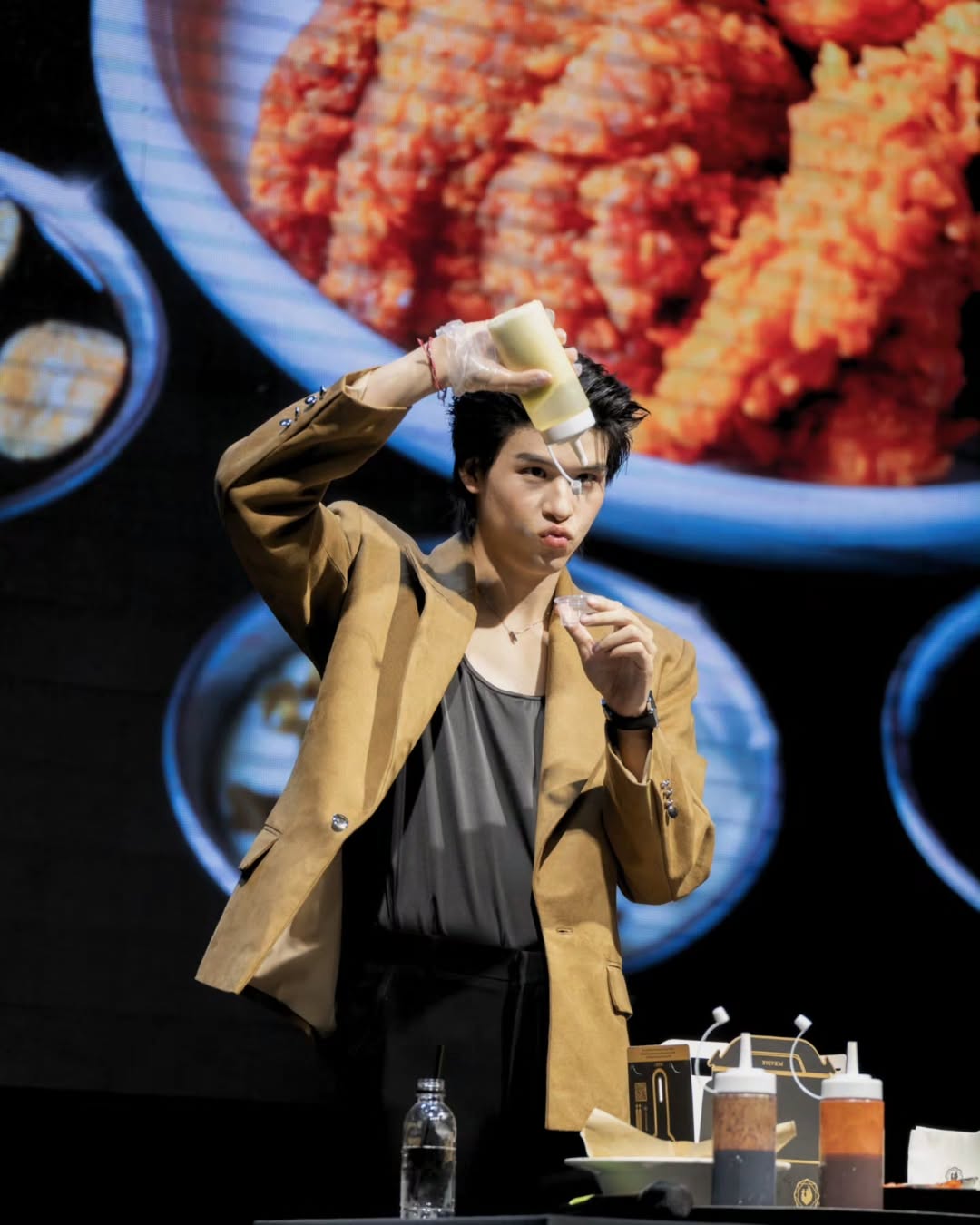 สกาย - วงศ์รวี นทีธร