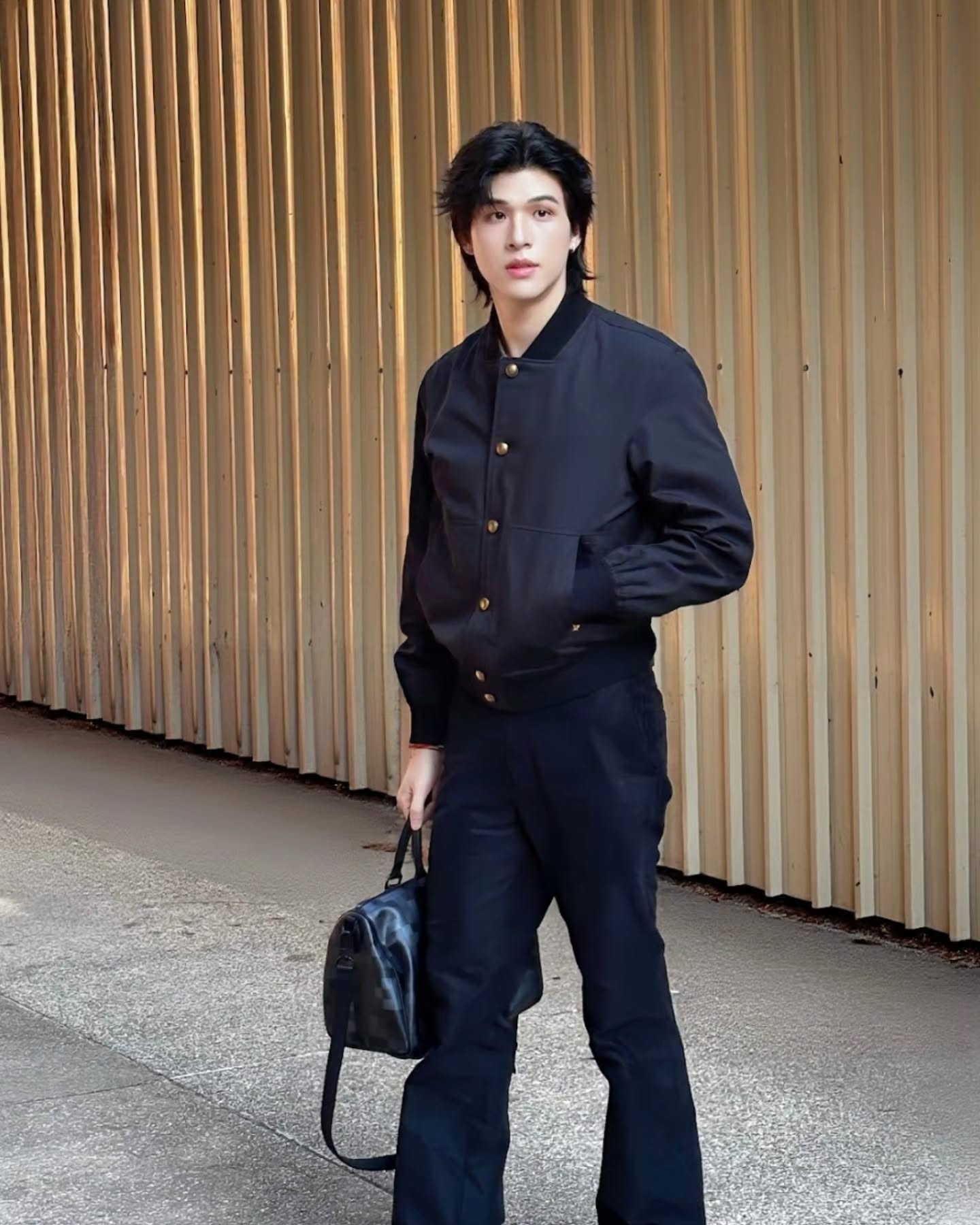 สกาย - วงศ์รวี นทีธร