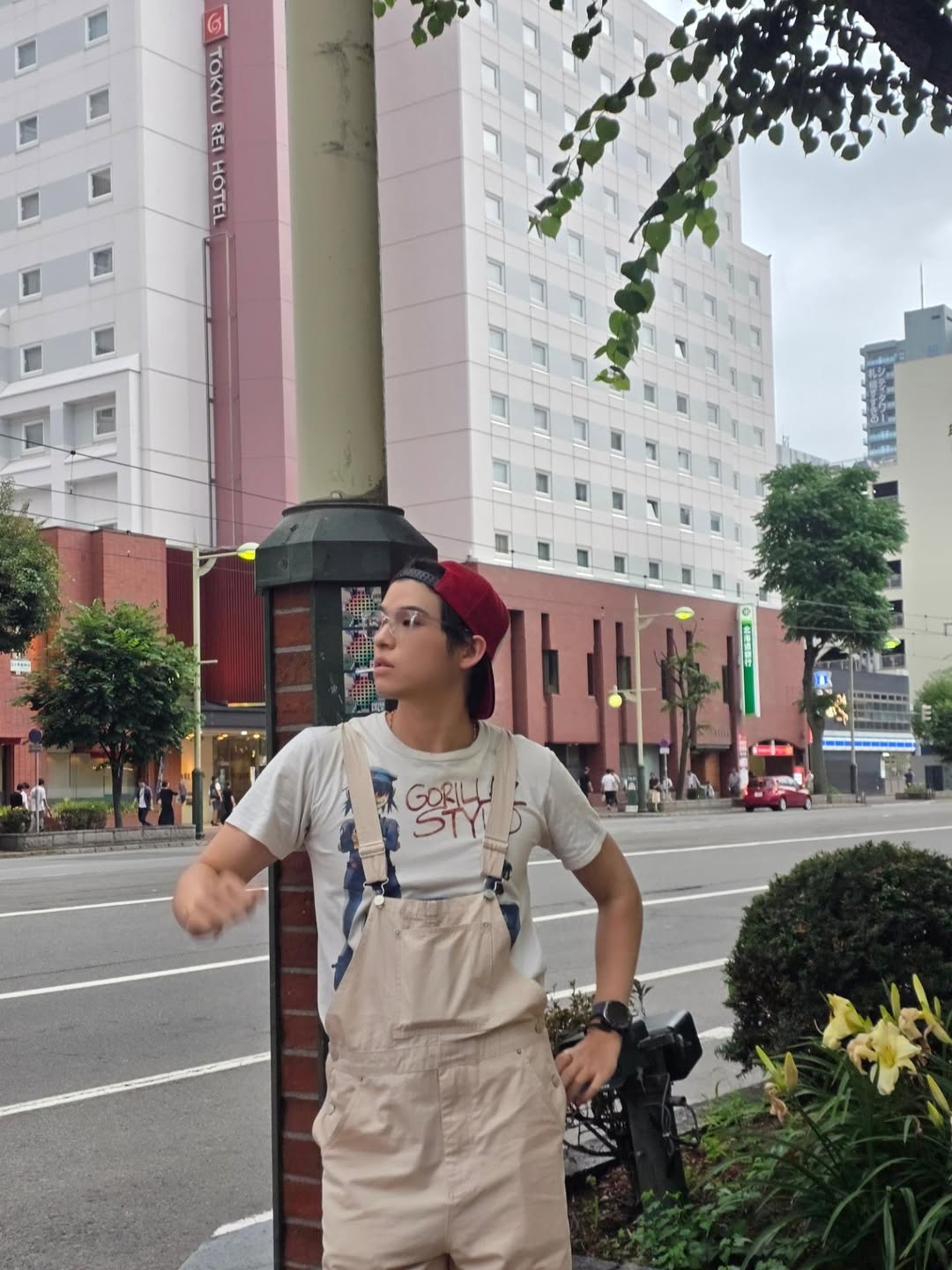 สกาย - วงศ์รวี นทีธร