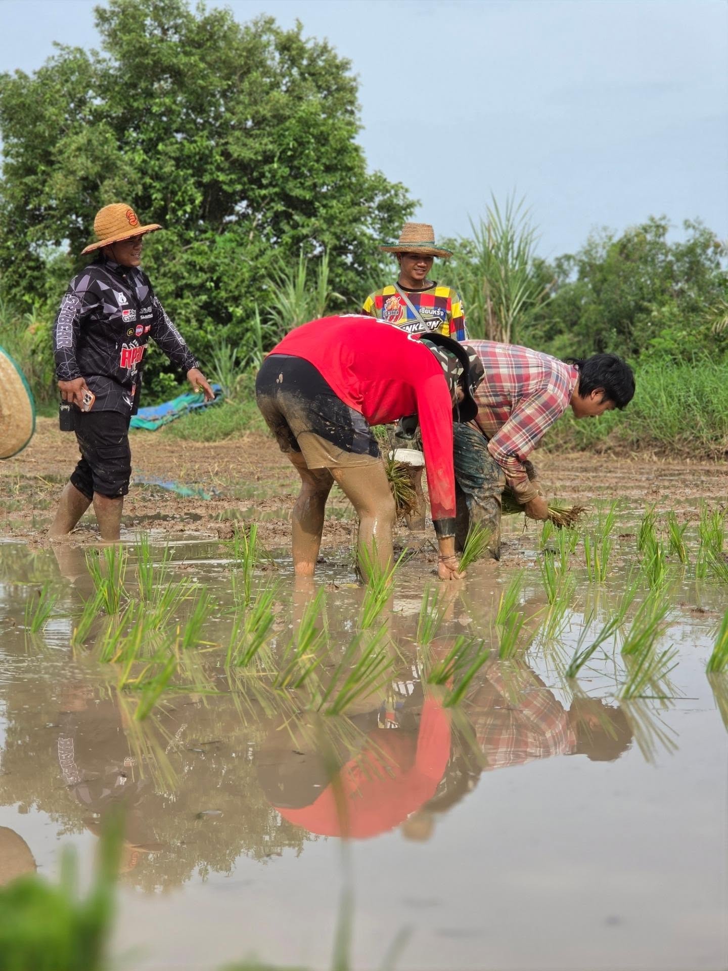สกาย - วงศ์รวี นทีธร