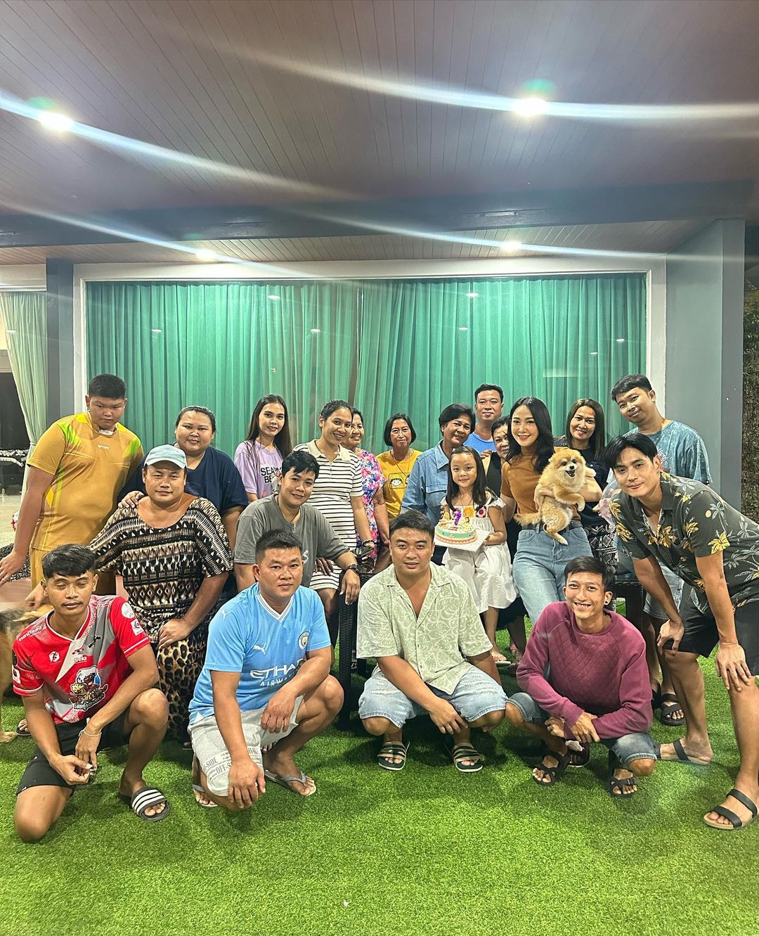 ยุ้ย - จีรนันท์ มะโนแจ่ม
