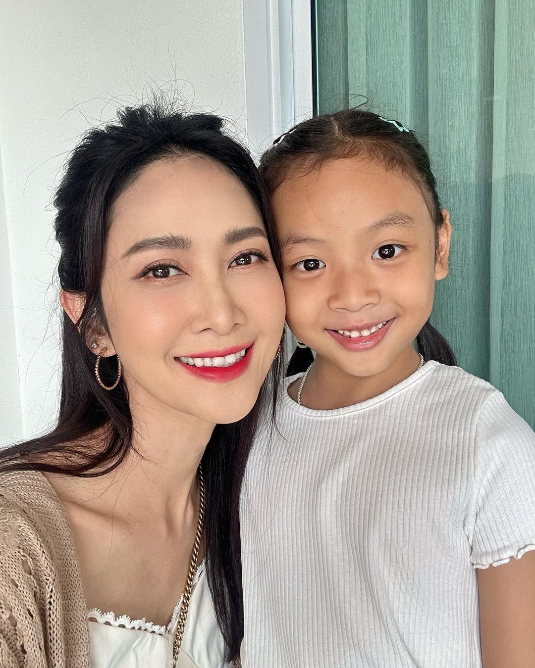 ยุ้ย - จีรนันท์ มะโนแจ่ม