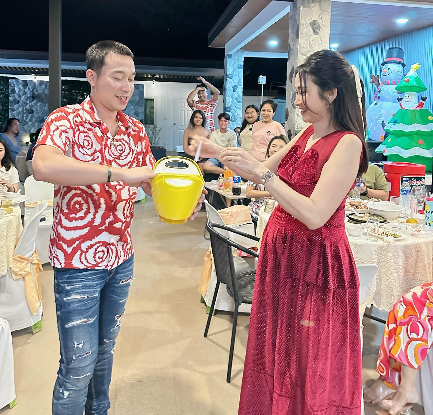 ยุ้ย - จีรนันท์ มะโนแจ่ม