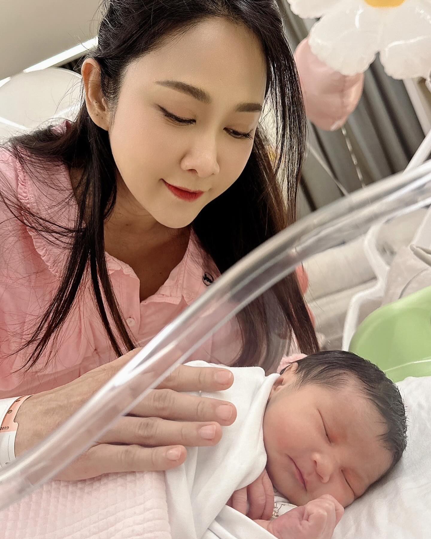 ยุ้ย - จีรนันท์ มะโนแจ่ม