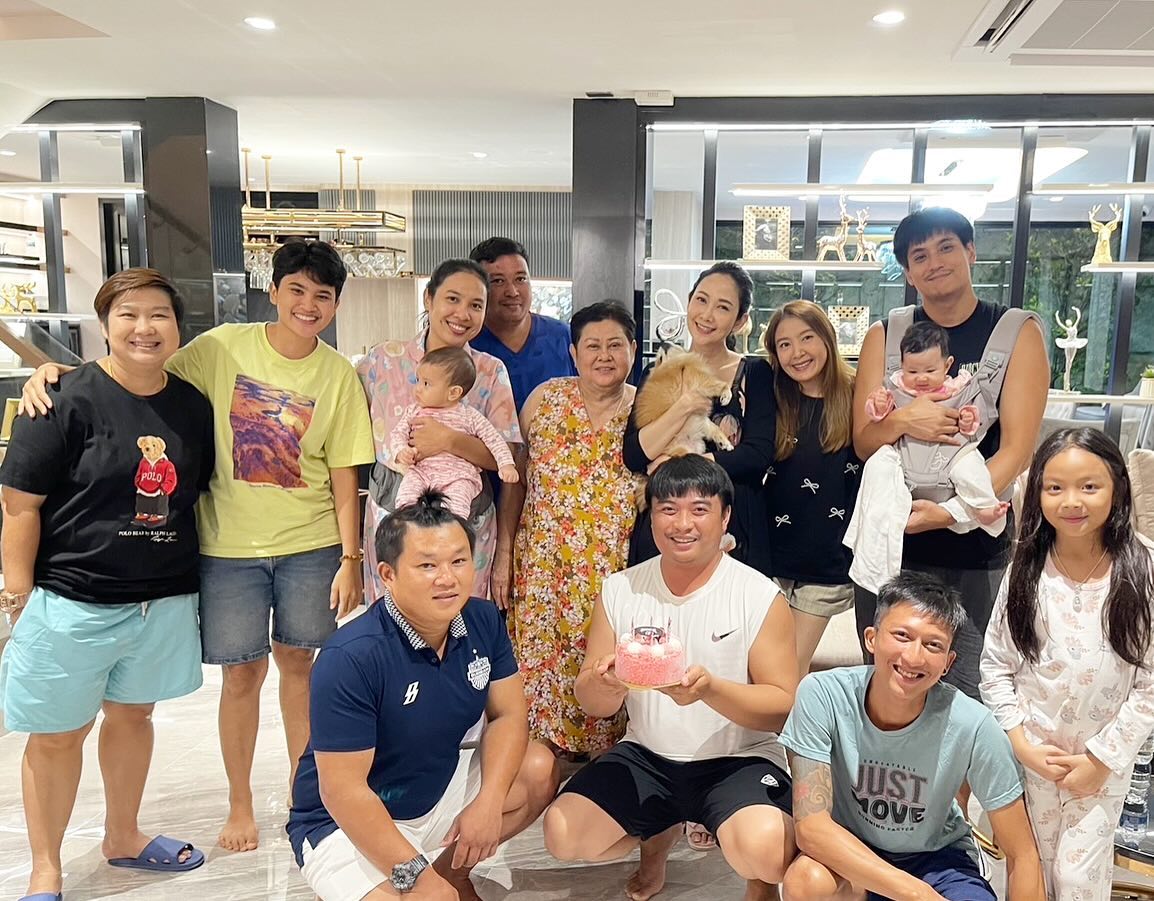 ยุ้ย - จีรนันท์ มะโนแจ่ม