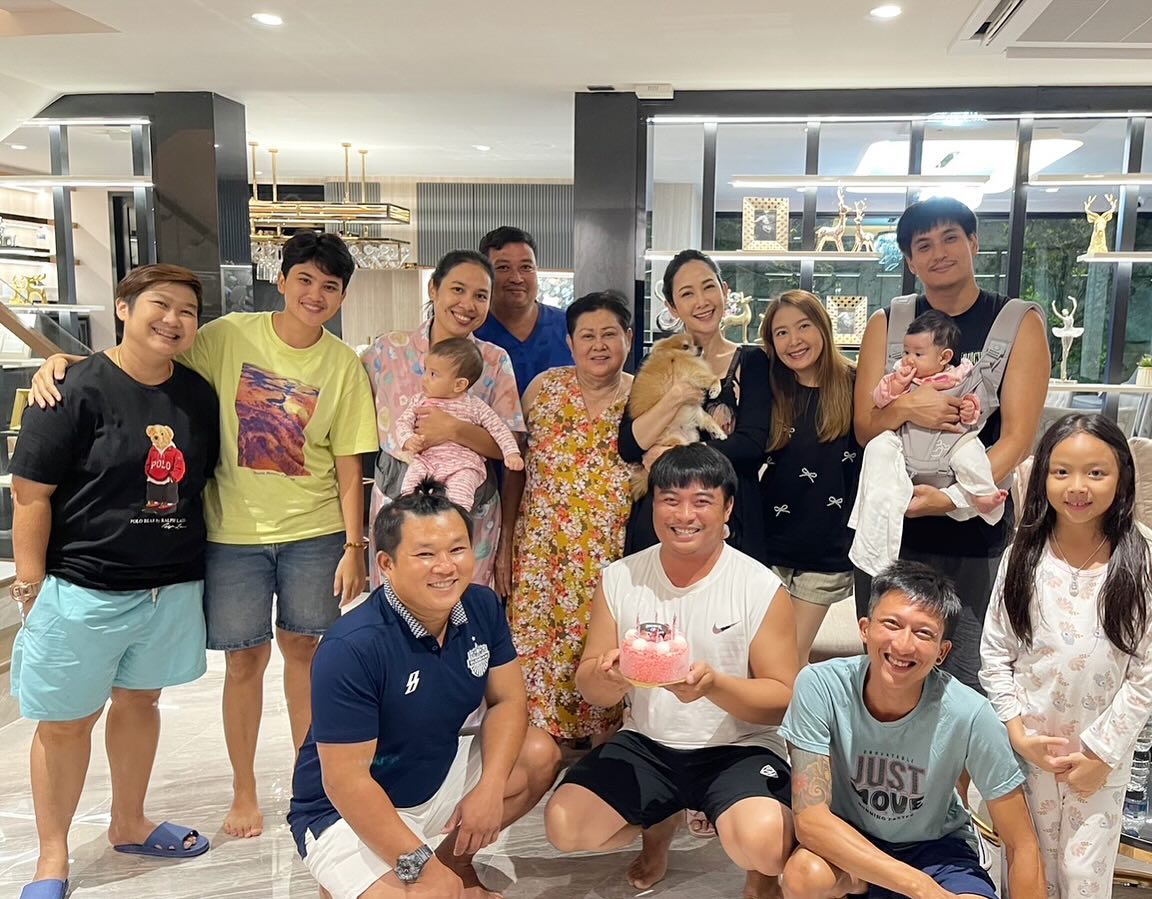 ยุ้ย - จีรนันท์ มะโนแจ่ม