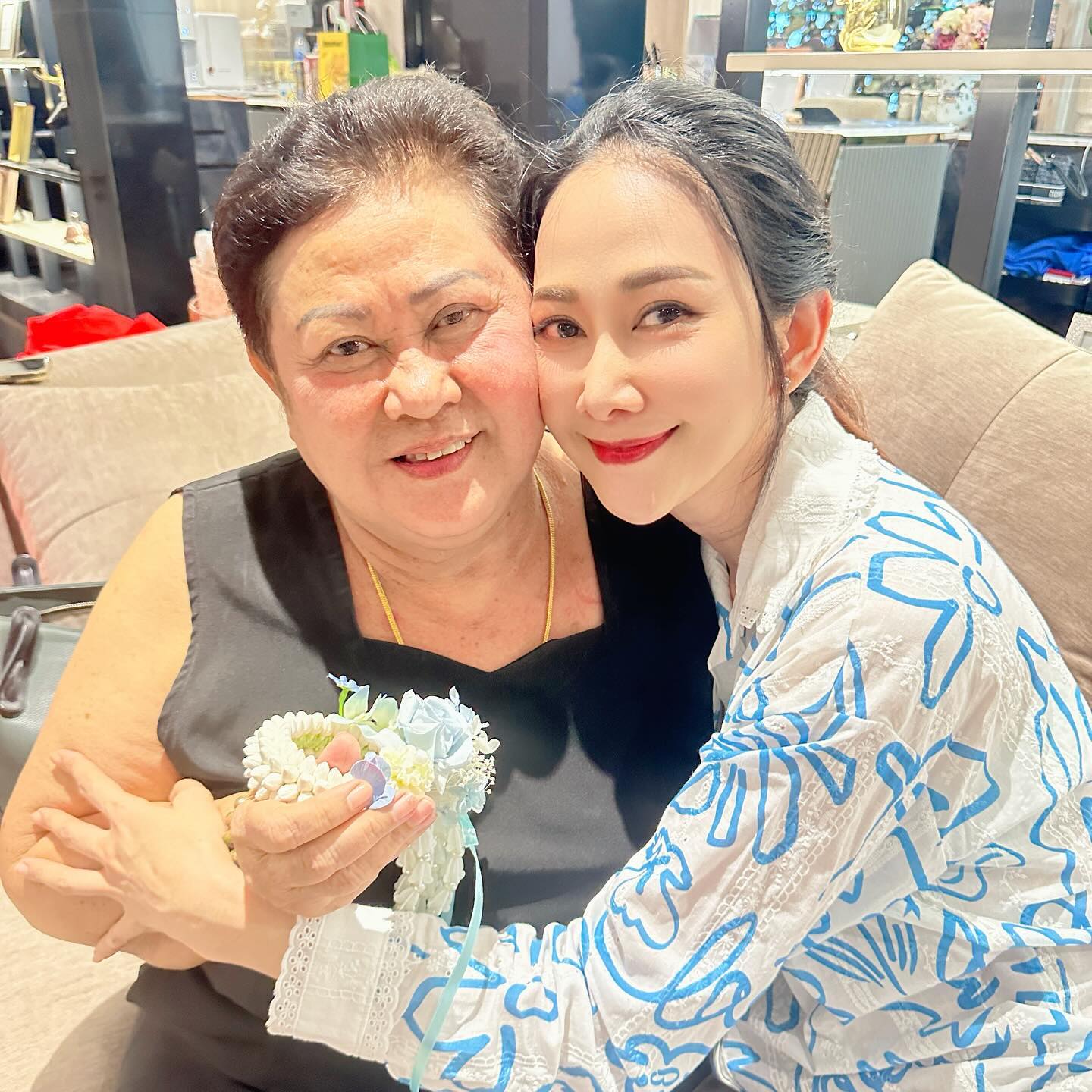 ยุ้ย - จีรนันท์ มะโนแจ่ม