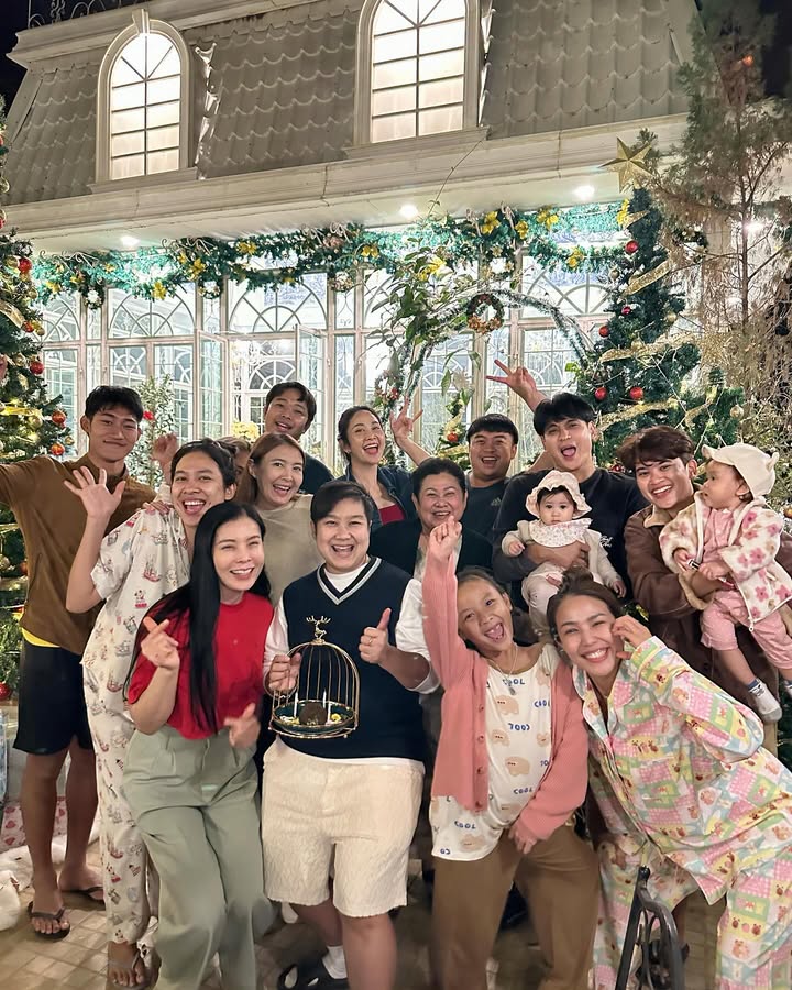 ยุ้ย - จีรนันท์ มะโนแจ่ม