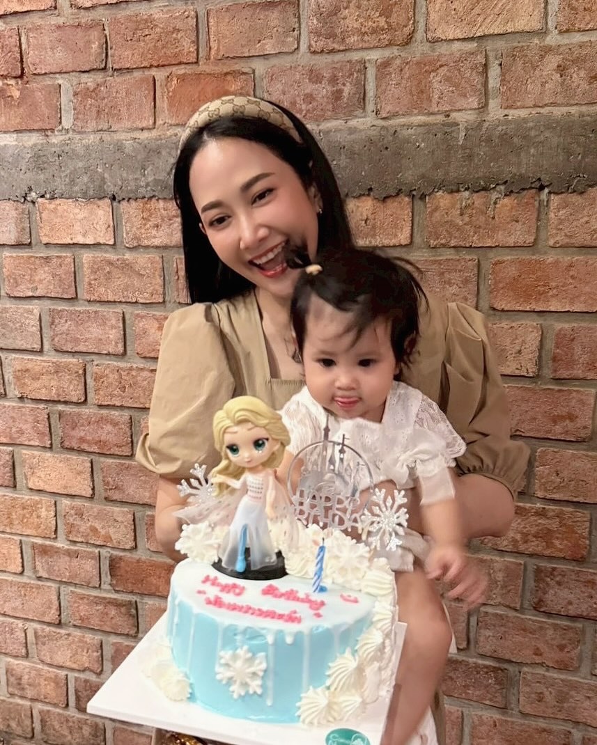 ยุ้ย - จีรนันท์ มะโนแจ่ม
