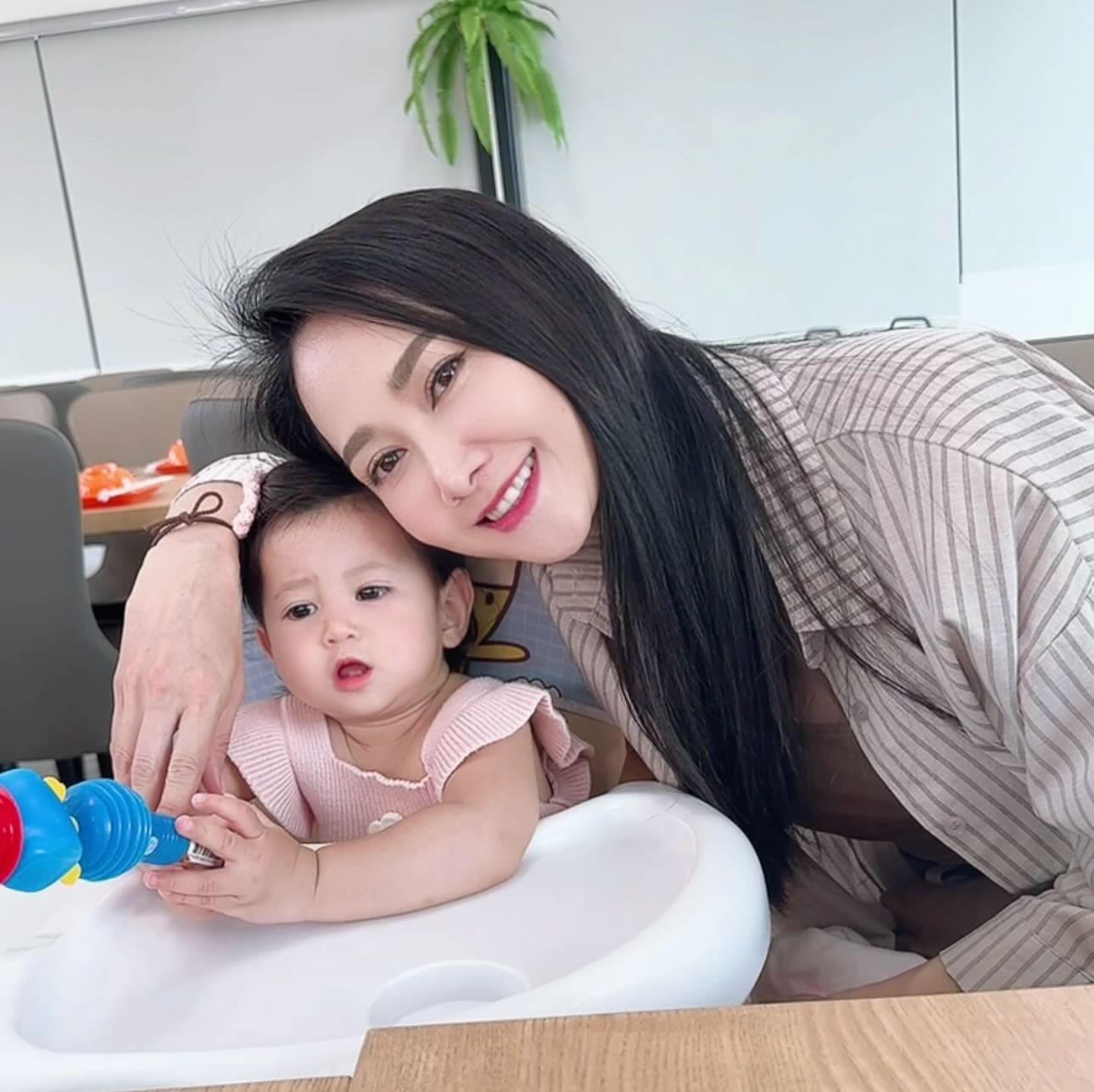 ยุ้ย - จีรนันท์ มะโนแจ่ม