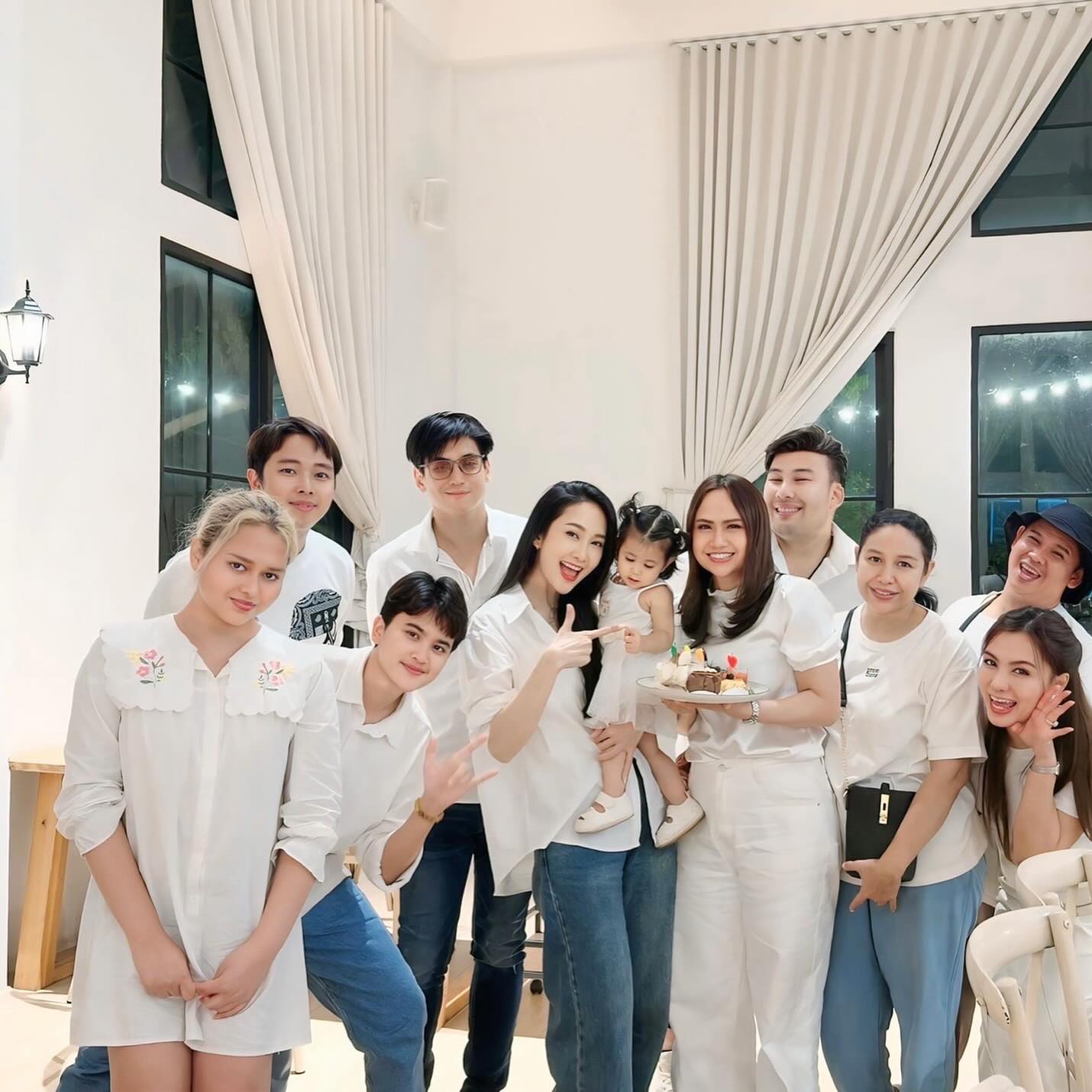 ยุ้ย - จีรนันท์ มะโนแจ่ม