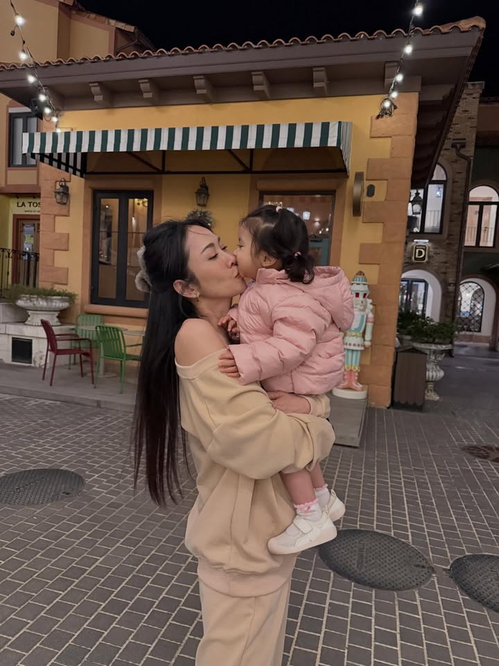 ยุ้ย - จีรนันท์ มะโนแจ่ม