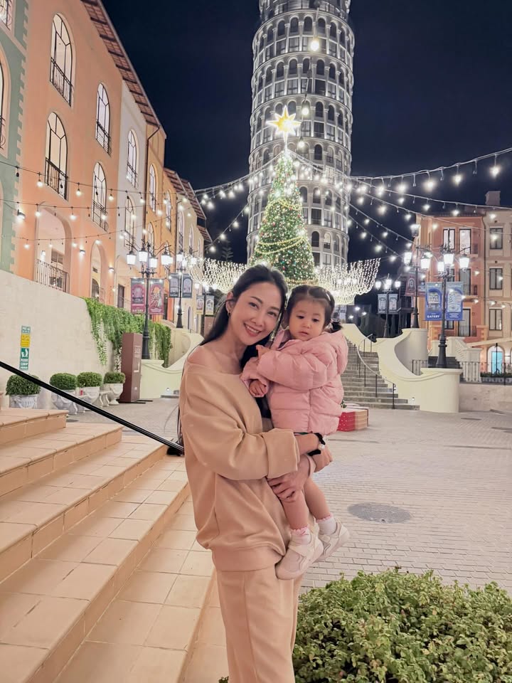 ยุ้ย - จีรนันท์ มะโนแจ่ม