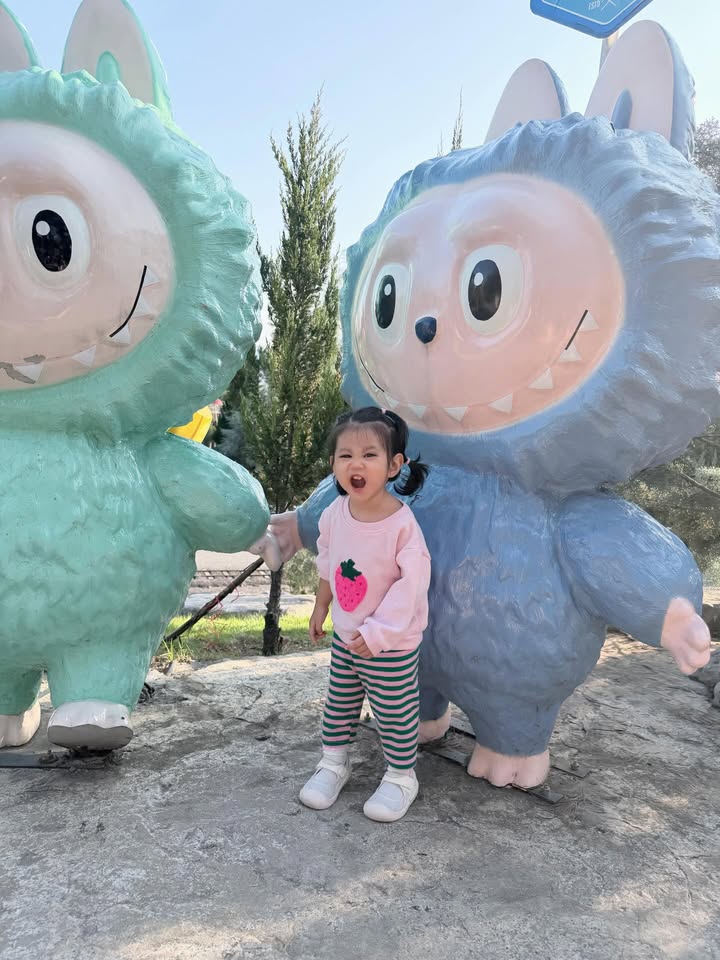 ยุ้ย - จีรนันท์ มะโนแจ่ม