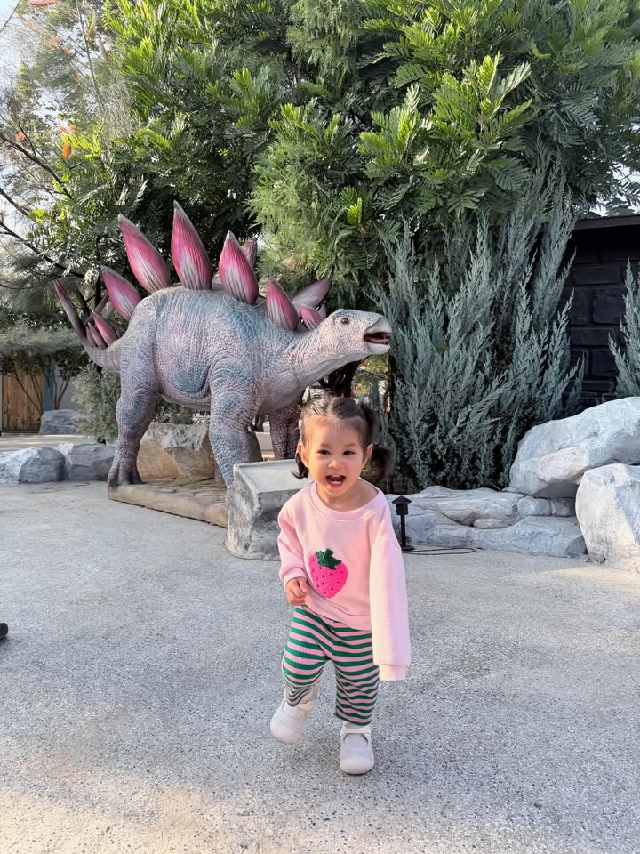 ยุ้ย - จีรนันท์ มะโนแจ่ม