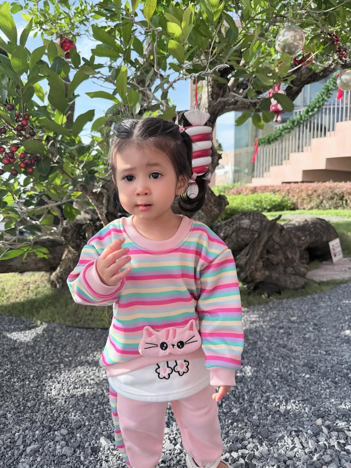 ยุ้ย - จีรนันท์ มะโนแจ่ม