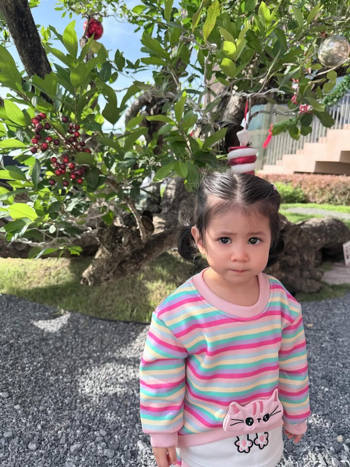 ยุ้ย - จีรนันท์ มะโนแจ่ม