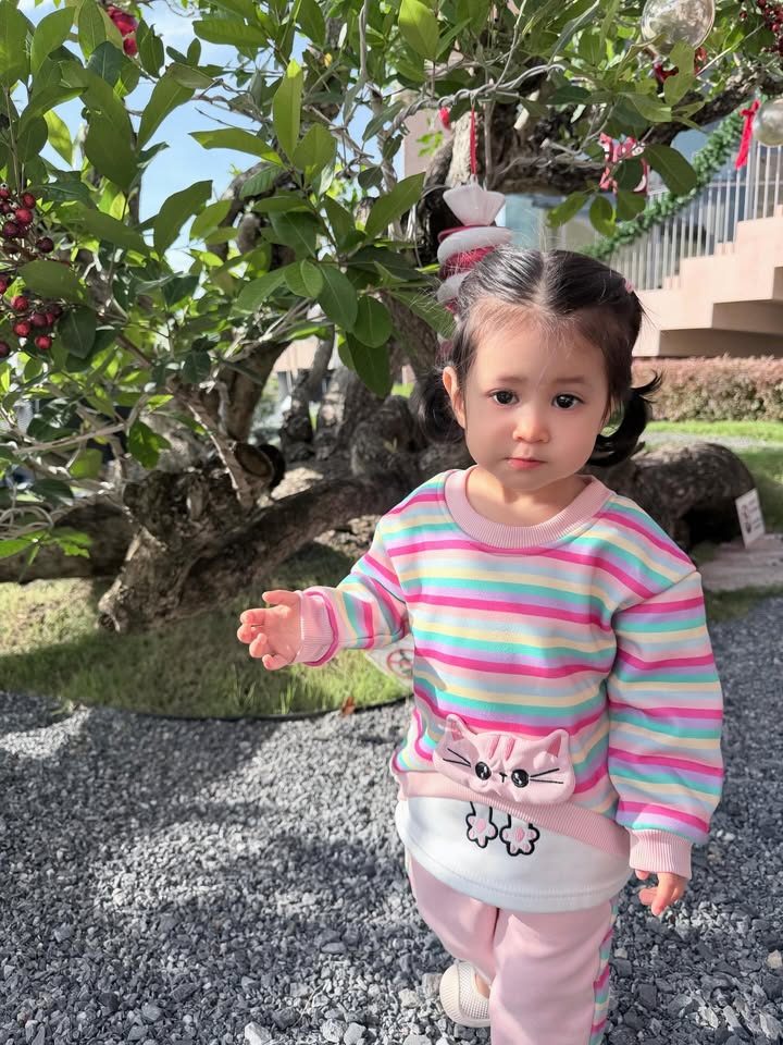 ยุ้ย - จีรนันท์ มะโนแจ่ม