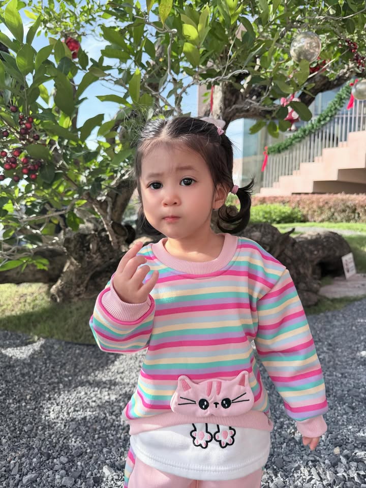 ยุ้ย - จีรนันท์ มะโนแจ่ม