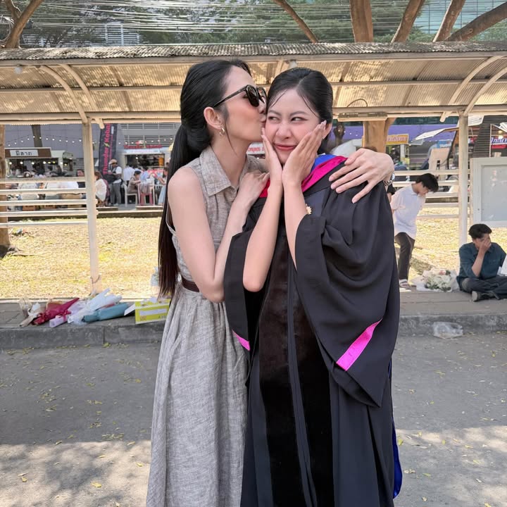 ยุ้ย - จีรนันท์ มะโนแจ่ม