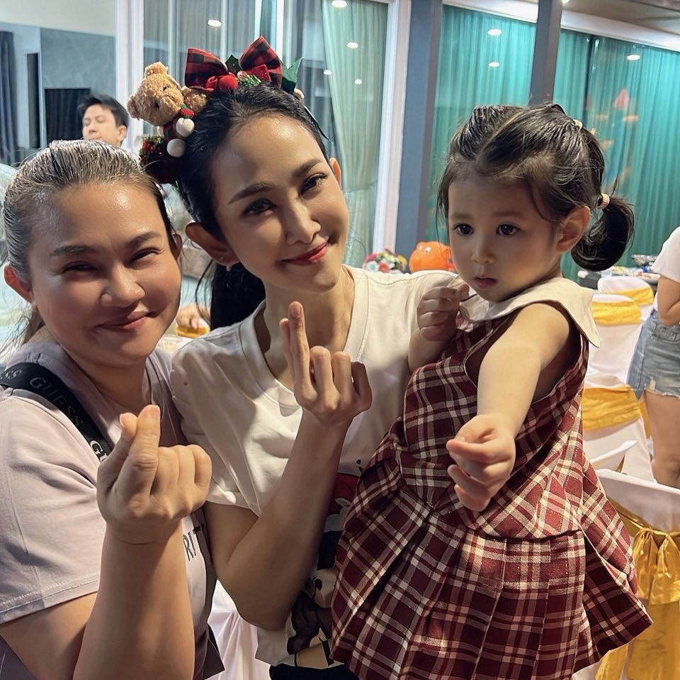 ยุ้ย - จีรนันท์ มะโนแจ่ม