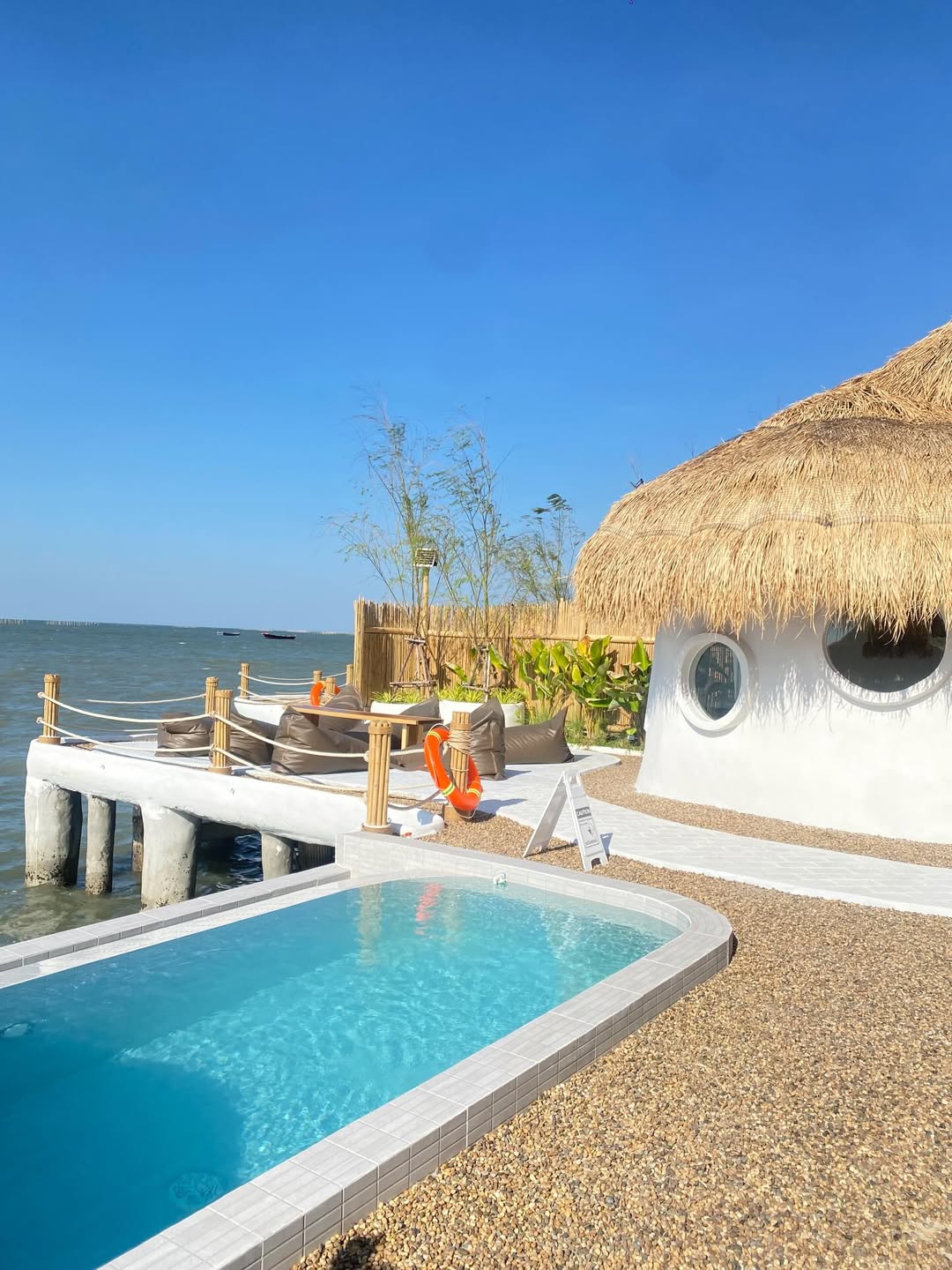 ยุ้ย - จีรนันท์ มะโนแจ่ม