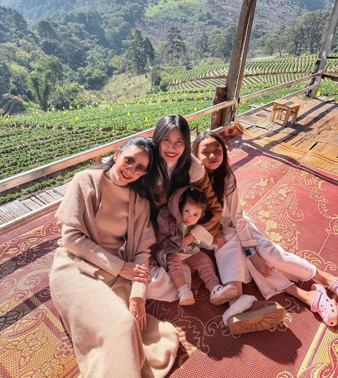 ยุ้ย - จีรนันท์ มะโนแจ่ม