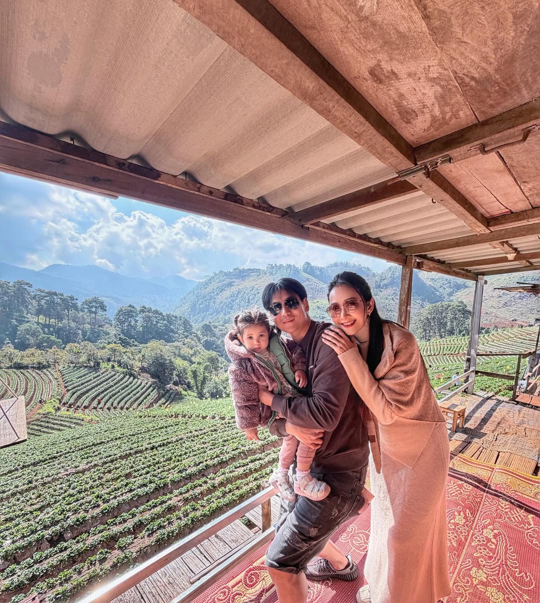 ยุ้ย - จีรนันท์ มะโนแจ่ม