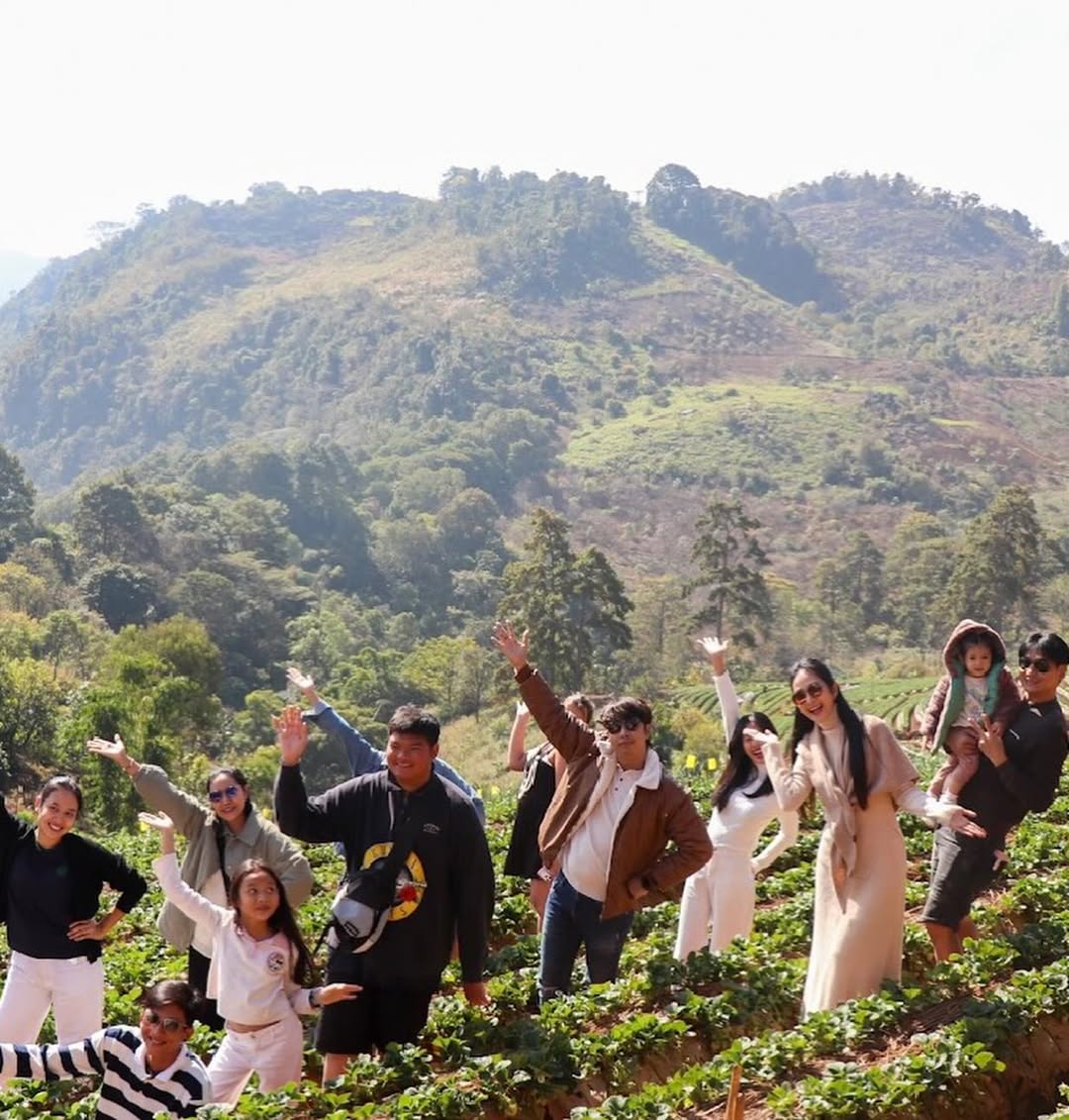 ยุ้ย - จีรนันท์ มะโนแจ่ม