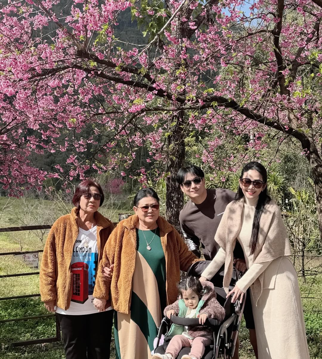 ยุ้ย - จีรนันท์ มะโนแจ่ม