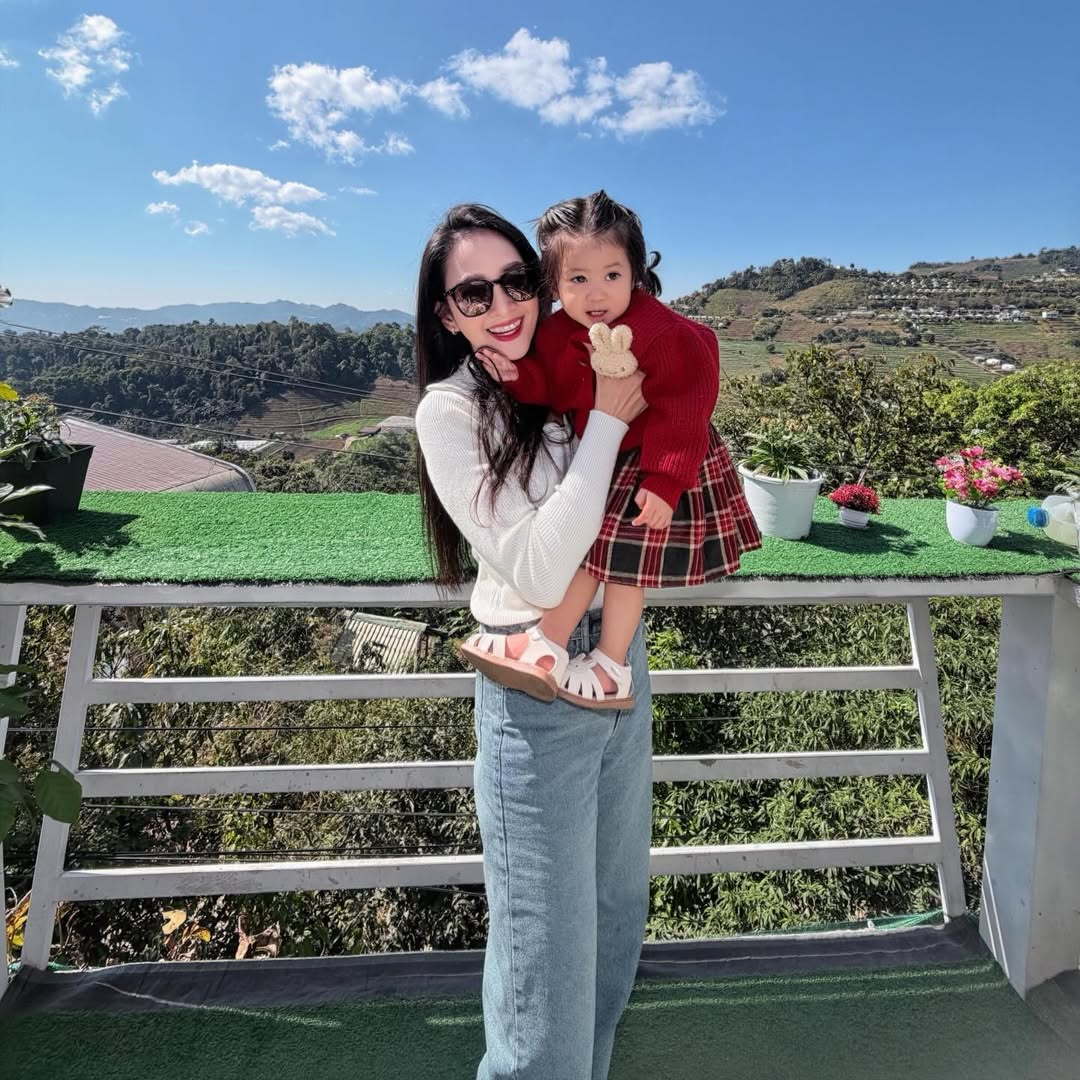 ยุ้ย - จีรนันท์ มะโนแจ่ม