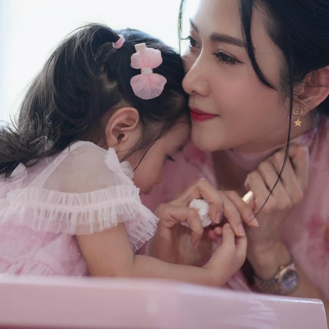 ยุ้ย - จีรนันท์ มะโนแจ่ม