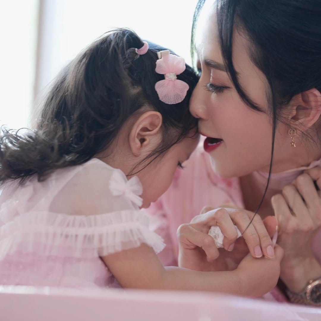 ยุ้ย - จีรนันท์ มะโนแจ่ม