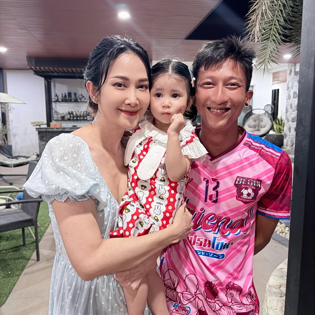 ยุ้ย - จีรนันท์ มะโนแจ่ม