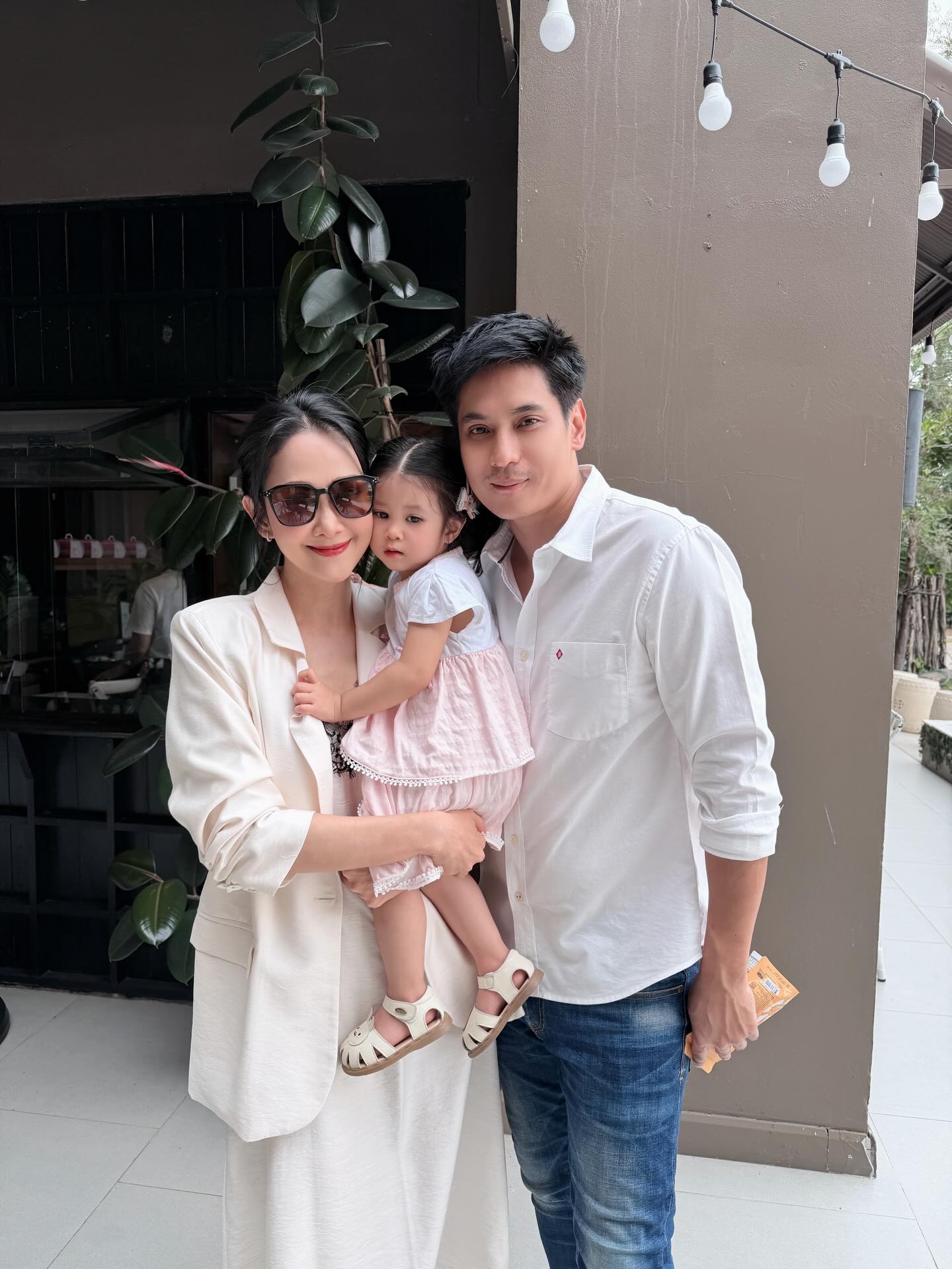 ยุ้ย - จีรนันท์ มะโนแจ่ม