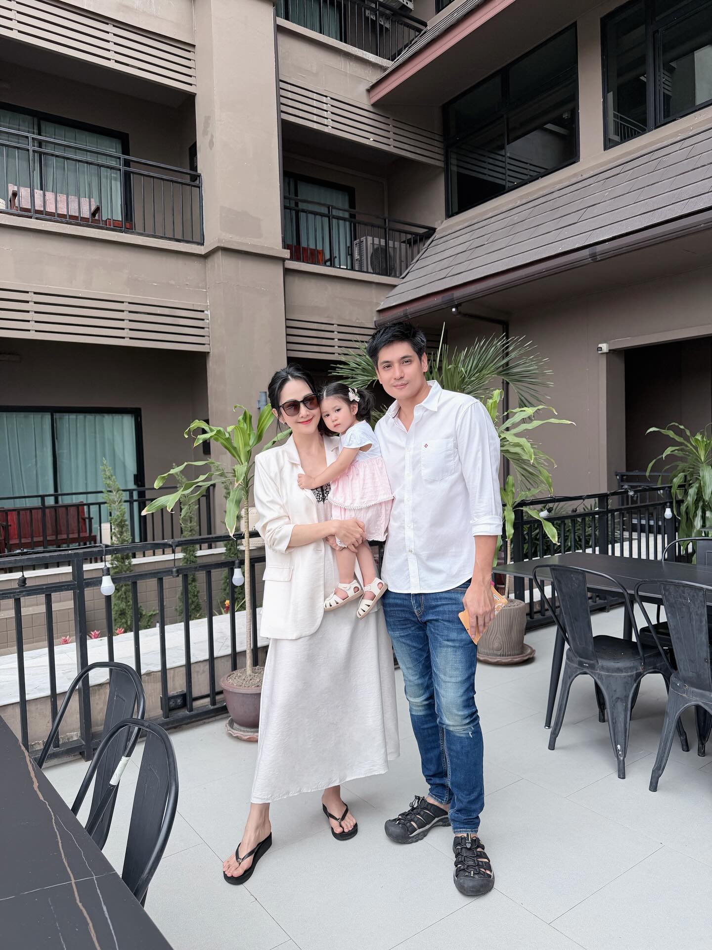 ยุ้ย - จีรนันท์ มะโนแจ่ม