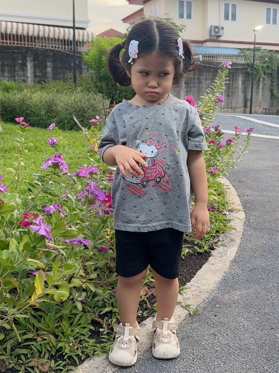 ยุ้ย - จีรนันท์ มะโนแจ่ม
