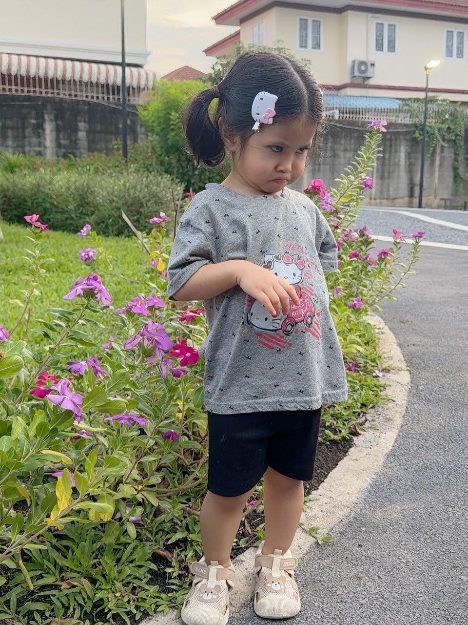 ยุ้ย - จีรนันท์ มะโนแจ่ม
