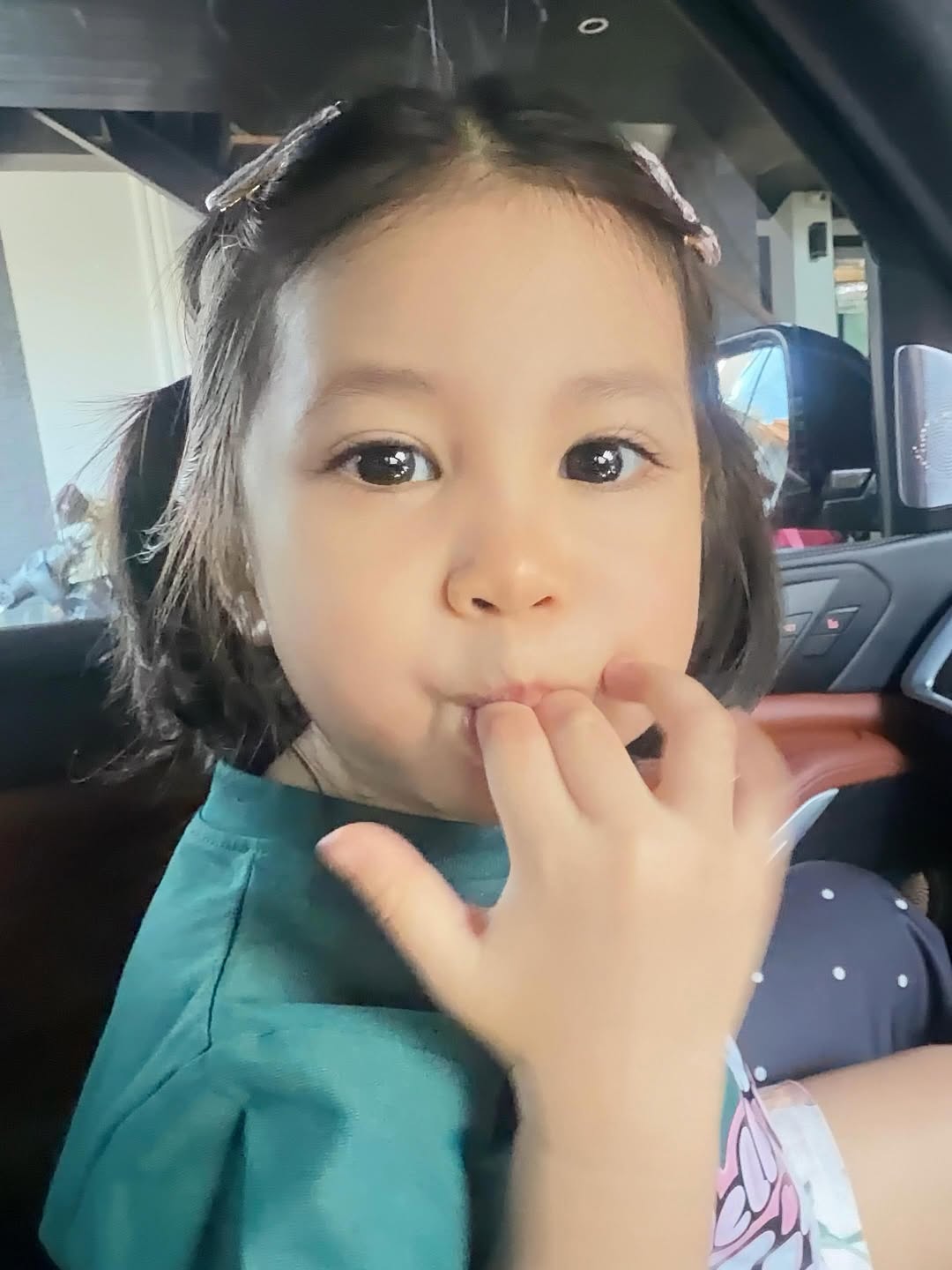 ยุ้ย - จีรนันท์ มะโนแจ่ม