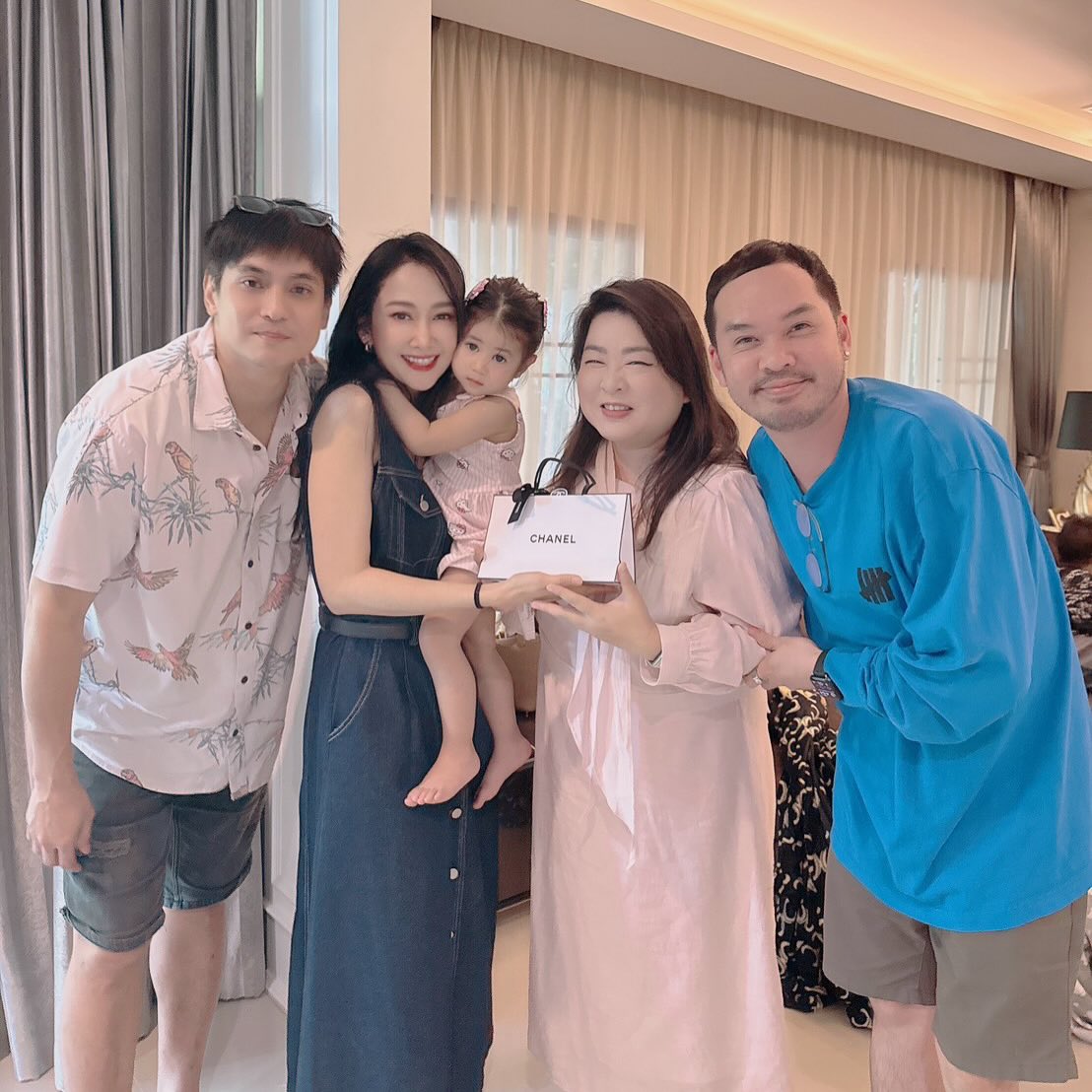 ยุ้ย - จีรนันท์ มะโนแจ่ม