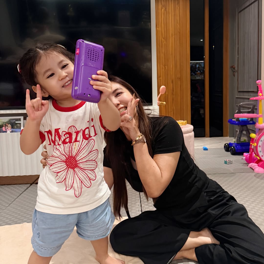 ยุ้ย - จีรนันท์ มะโนแจ่ม