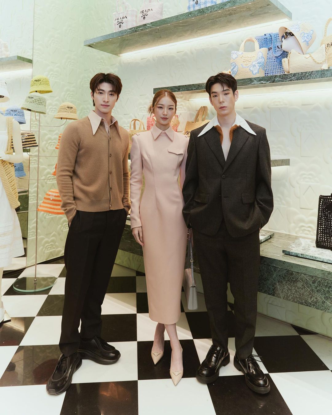 เจเจ - กฤษณภูมิ พิบูลสงคราม