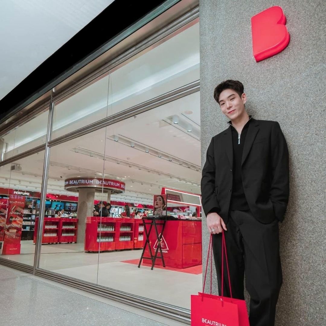 เจเจ - กฤษณภูมิ พิบูลสงคราม