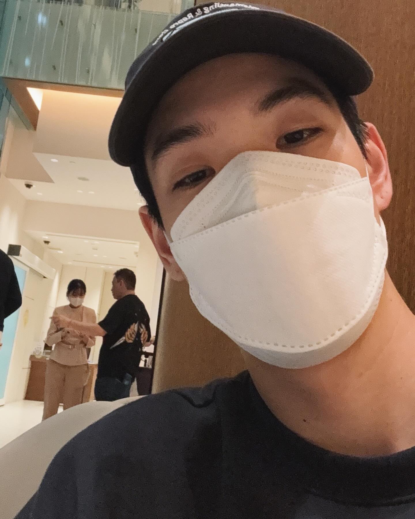 เจเจ - กฤษณภูมิ พิบูลสงคราม