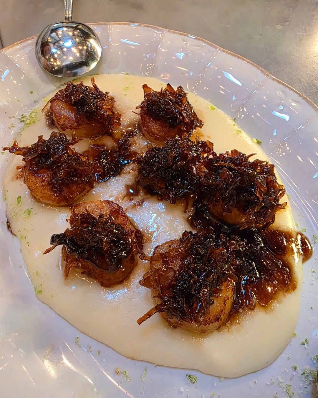 เจเจ - กฤษณภูมิ พิบูลสงคราม