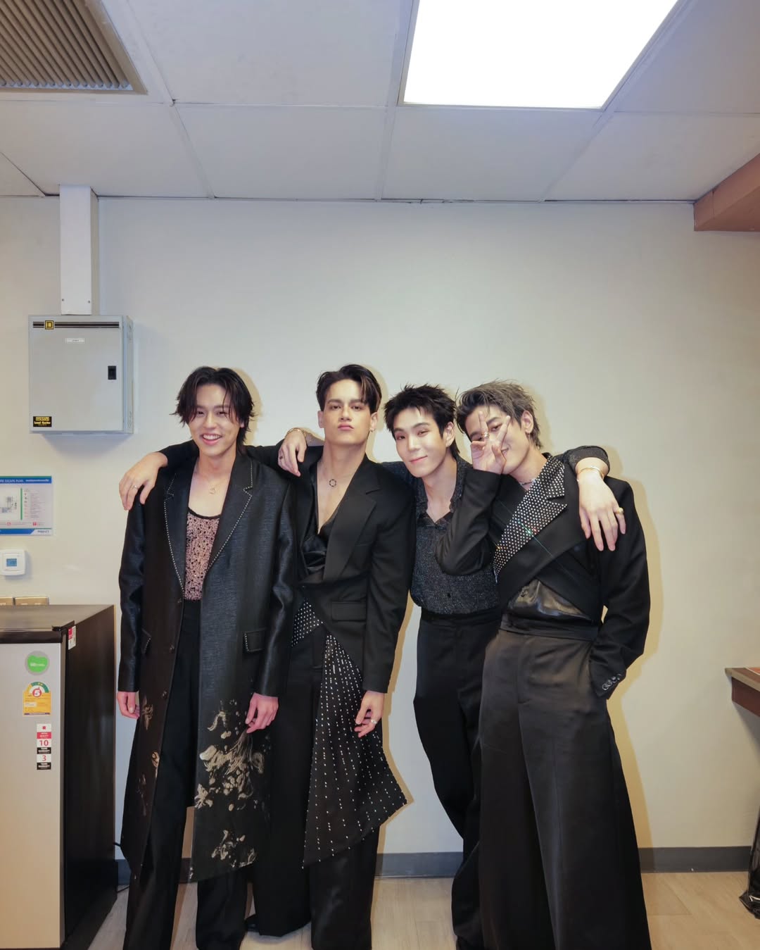 เจเจ - กฤษณภูมิ พิบูลสงคราม