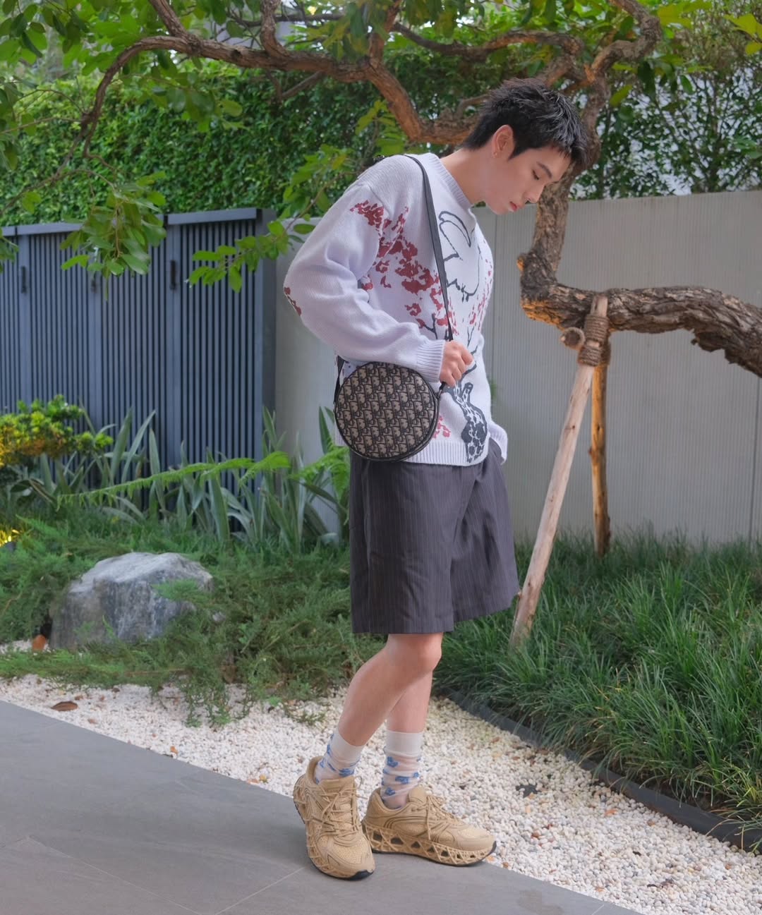 เจเจ - กฤษณภูมิ พิบูลสงคราม