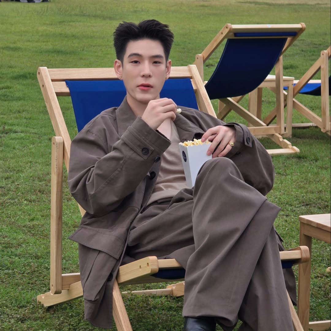 เจเจ - กฤษณภูมิ พิบูลสงคราม