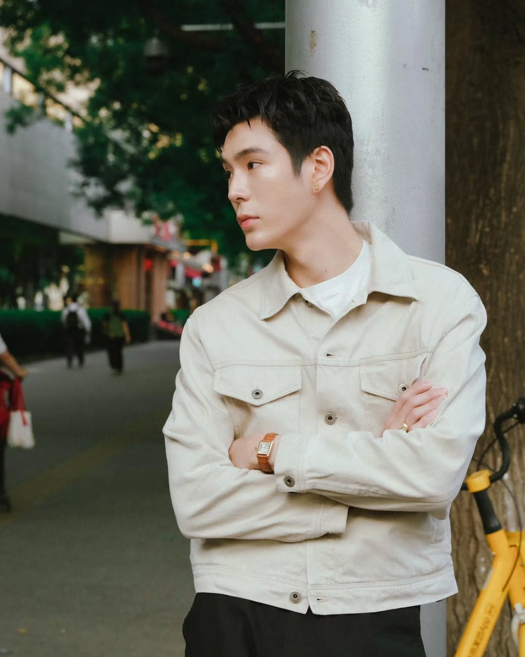 เจเจ - กฤษณภูมิ พิบูลสงคราม